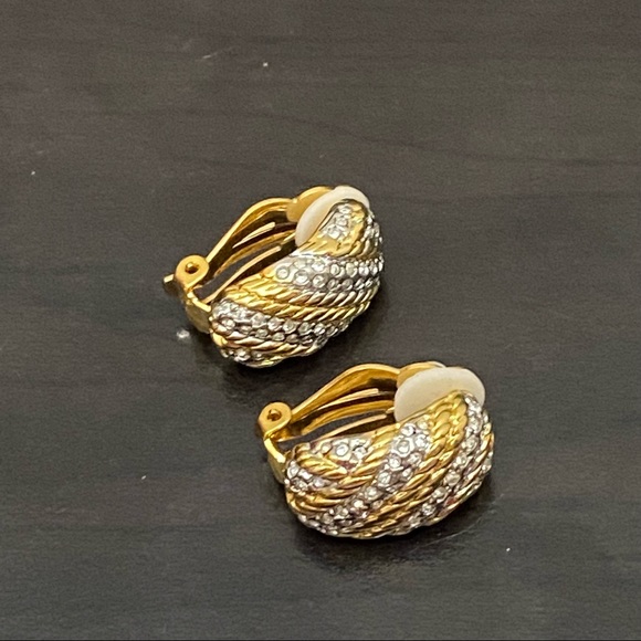 Twisted Goldtone Rope and Clear Stones Clip On Earrings - Picture 9 of 12